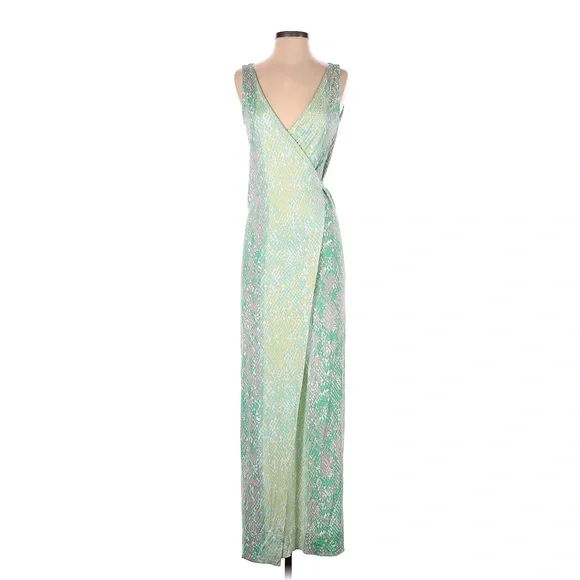 green emerald velvet dress Diane Von Furstenberg, Julian Green Graphic Print Silk Wrap Dress Size   pennypincherboutique
